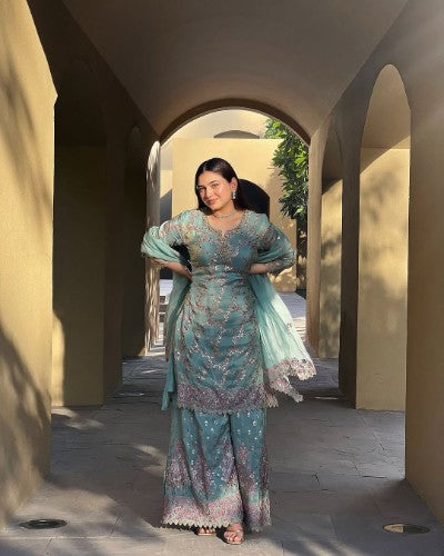 Gorgeous Farsi Suits