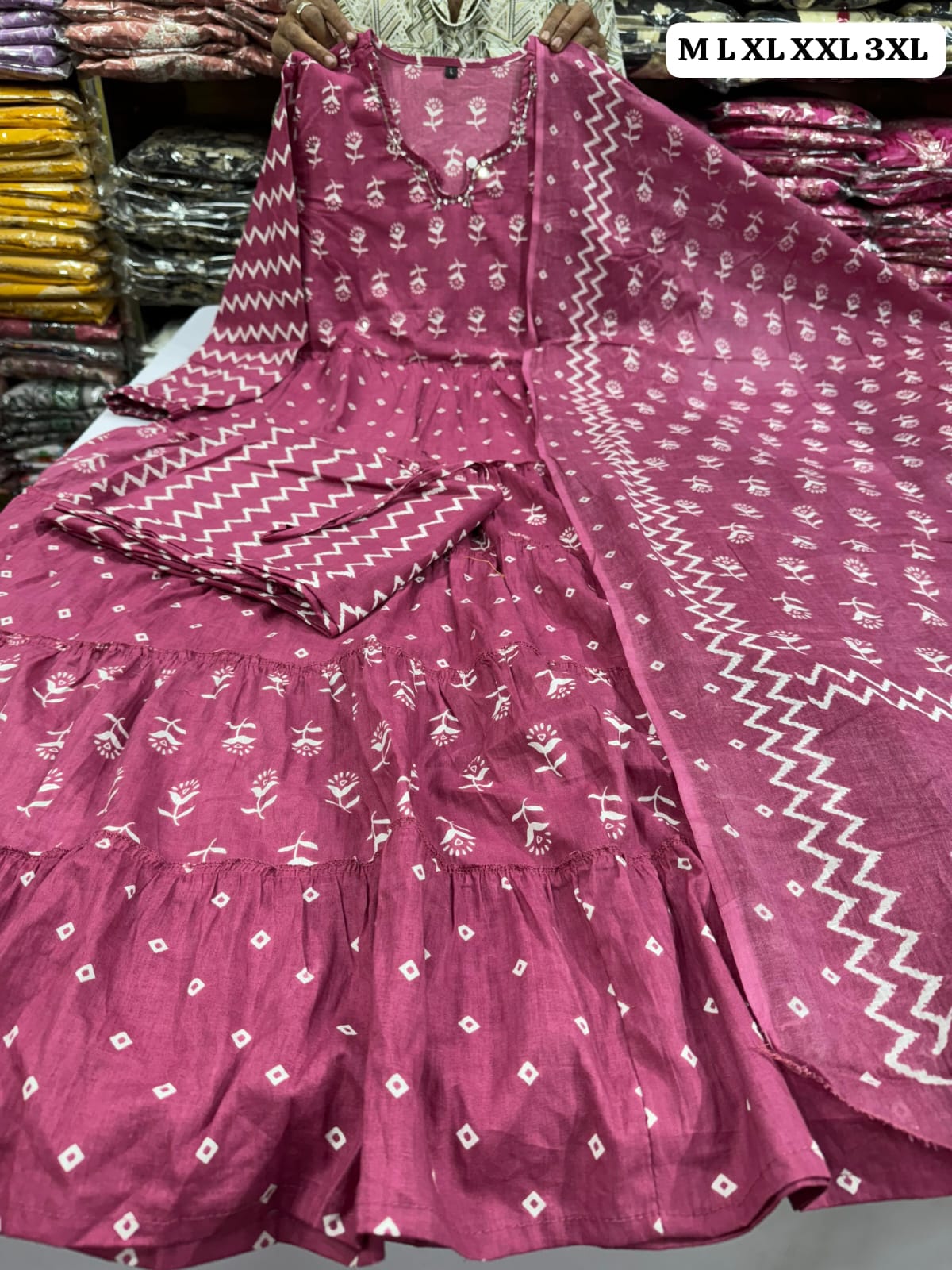 New Kurta with hand work detailing on yoke and lace