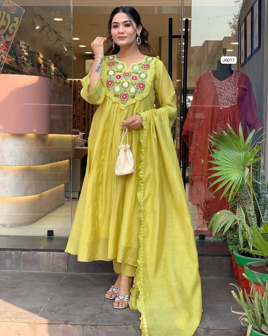 Beautiful Piece Cotton Anarkali Kurti Set