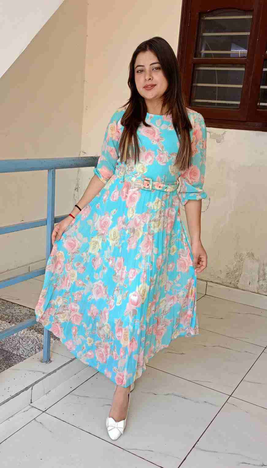 Elegant Puff Sleeve Floral Pleated Dress