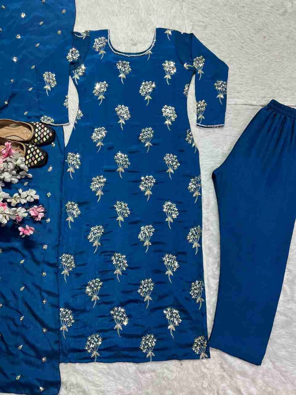 Stylish Party Wear Long Top & Pant Set