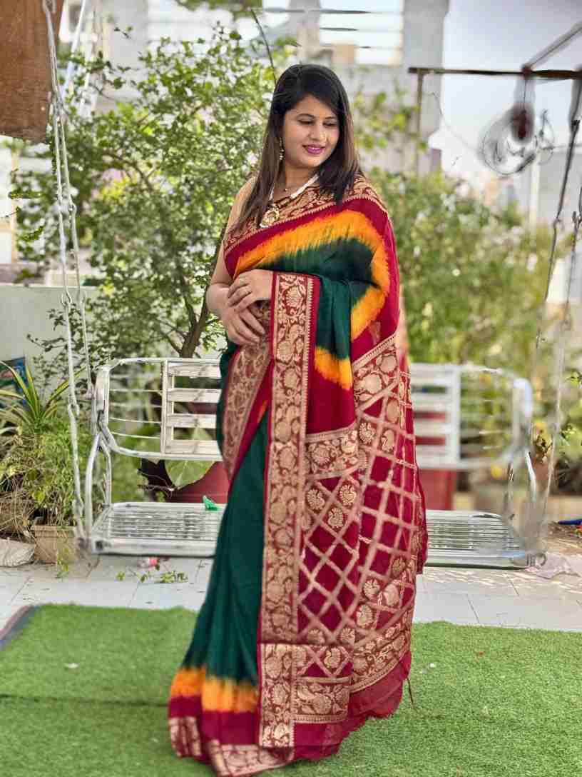Hathi Mor Kanjivaram Bandhej Silk Saree