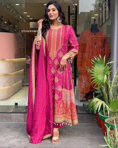 Pakistani Suit in Custom Digital Print